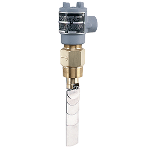 vane operated flow switch for heavy-duty applications