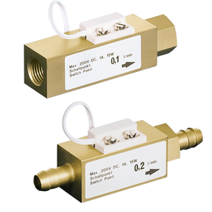 low-cost piston operated flow switch with cable connection